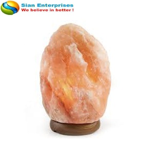 Eleve su espacio con la belleza natural de una lámpara de sal de cristal del Himalaya de 6-8kg de Sian Enterprises - Product Image 6