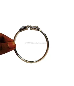Brazaletes de plata de ley 925 con diseño de elefante, joyería hecha a mano de alta calidad, precio al por mayor - Product Image 1