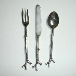 Premium Vantage Fancy Modern Luxury Brass Hot Selling Embossed Branch Cutlery Flatware <b>Set</b> for Kitchen <b>Weeding</b> Usage Party usage - Product Image 1