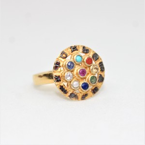 Alta venta Navratna Jewelry 925 Sterling Silver Chapado en oro y rodio negro Zodiac Sign Ring Party Suministro al por mayor - Product Image 1