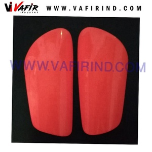 Espinilleras de fútbol de fibra de vidrio, protector ligero, 2021 - Product Image 2