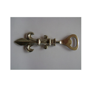 Abrebotellas de cerveza de último diseño, abrebotellas de forma personalizada, abridor de botellas con acabado dorado brillante, uso para Celebración de fiesta de boda - Product Image 6