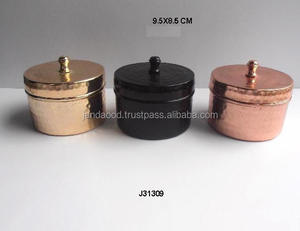 Portavelas con acabado de cobre martillado con cubierta, cera navideña disponible en tres acabados, accesorios para velas - Product Image 3