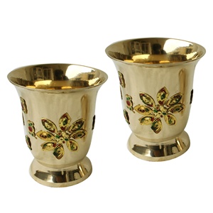 Vaso de Vidrio Moderno de 200 ml, Diseño de Latón Macizo, Hecho a Mano - Product Image 1