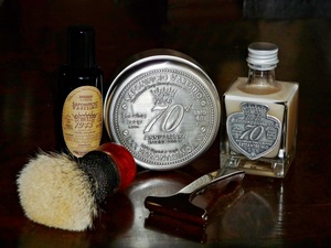 Adhesivo en relieve personalizado de Hungría, Etiqueta Privada, etiquetas metálicas para velas - Product Image 3