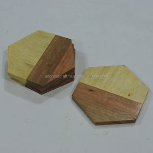 Ensemble de sous-verres en bois hexagonaux personnalisés en marron et blanc nouvellement conçus nouveau style d'ustensiles de cuisine pour la maison comprend un emballage en carton - Product Image 1