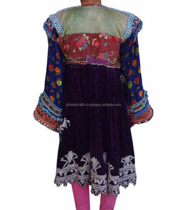 Robe Kuchi Vintage brodée à la main, tenue indienne de haute qualité pour femmes, nouvelle collection - Product Image 1