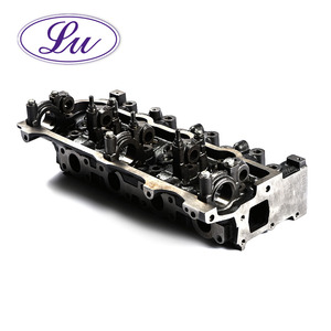 Culasse complète 11101-54050 avec support de culbuteur d'arbre à cames 2L ancien modèle - Product Image 1