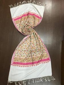 Toplook — foulard, hijab en laine Pure, avec pashmiri, broderie au point de chaîne - Product Image 3