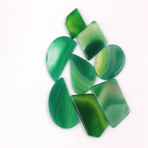 8 piezas de piedras preciosas sueltas de ónix verde natural cabujones lisos de varias formas para la fabricación de joyas para DIY al por mayor - Product Image 1