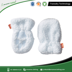 Prix d'usine Mitaines pour bébé Impression personnalisée anti-rayures pour l'hiver Mitaines pour bébé en coton biologique du fournisseur indien - Product Image 4