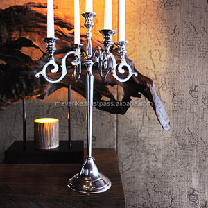 Candélabre en métal vintage de luxe à 5 bras fait à la main plaqué argent pour la maison et les centres de table de décoration de sol de mariage - Product Image 2