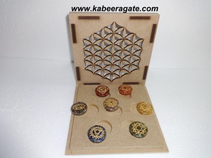 Venta al por mayor Chakra Set: Caja de símbolos grabada Orgone Chakra Set - Product Image 2