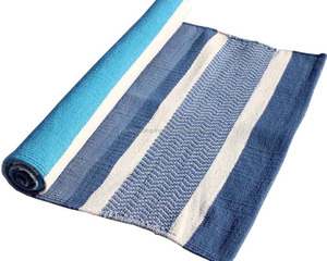 Alfombra de Yoga de algodón hecha a mano estera de ejercicio lavable hecha en India - Product Image 2