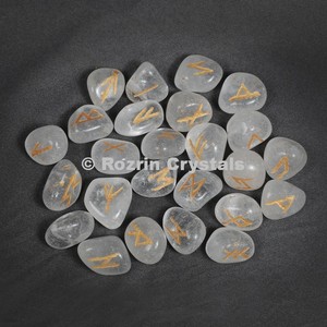 Juego de Runas Grabadas en Cuarzo Cristalino - El Mejor Precio en Feng Shui y Arte Coleccionable del Amor - Product Image 1