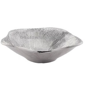 Silver Color Irregular Shape Design Decorative Bowl Aluminum Metal Classic Style Unique Shape Modern Bowl - Product Image 1