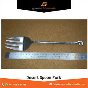 Vente en gros de couverts de salle à manger de qualité supérieure Fourchette à salade cuillères en acier inoxydable de bonne qualité Miroir poli fantaisie style désert pour les mariages - Product Image 5