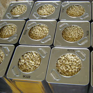 Nueces de Anacardo Blanqueadas de Primera Calidad en Bolsas de PE al Vacío, Sin OMG, 2 Años de Duración, para Uso en Panadería, Venta al por Mayor a Precio Económico - Product Image 1
