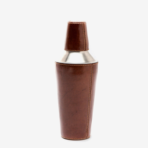 Shaker à cocktail en métal gainé de cuir marron - Product Image 1