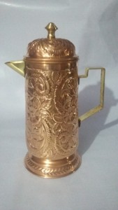 เหยือกน้ำทองแดงแกะสลักแบบกำหนดเองกาต้มน้ำโลหะดีไซน์ทันสมัยสำหรับชงชาสำหรับใช้ในบ้านร้านอาหารโรงแรมเครื่องครัวภาชนะสำหรับดื่ม - Product Image 2