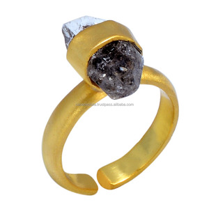 Raw Herkimer Rough Gemstone Chapado en oro 925 Anillo de plata esterlina Ajuste de bisel de joyería Anillo de moda para unisex. - Product Image 1