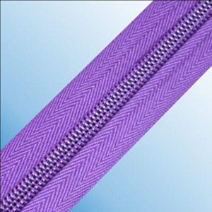 Fermeture à glissière continue à longue chaîne de haute qualité avec matériau en polyester/nylon pour une utilisation continue dans les bagages et les sacs - Product Image 2