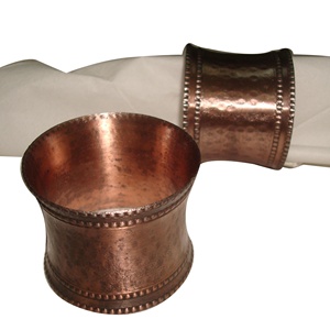 Nouveau design martelé, design tendance, nouveau porte-mouchoirs de table personnalisé, anneau à serviettes en cuivre - Product Image 1