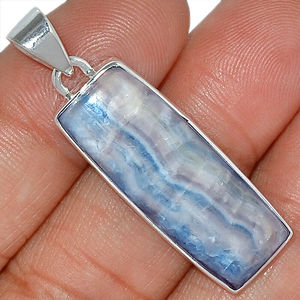 Pendentif unique en argent sterling 925 avec scheolite bleue de Turquie - Product Image 1
