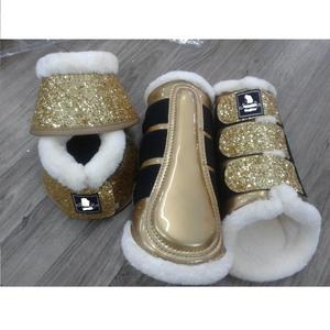 Bottes de cheval scintillantes, accessoires équestres élégants et éblouissants - Product Image 1