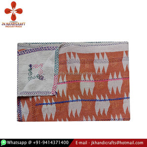 Manta étnica de algodón Sari Vintage de Kantha decorativa hecha a mano India más vendida - Product Image 1