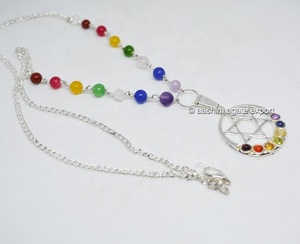 Fait à la main dernier Chakra guérison collier pendentif en métal avec chaîne de pierres précieuses cristal Chakra guérison pendentif Style mascotte - Product Image 1