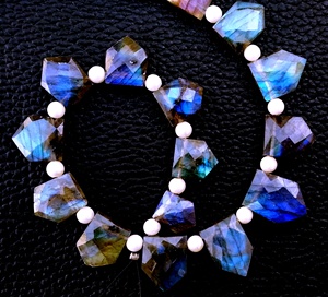 Frappant 1 brin à facettes Pentagone naturel bleu feu Labradorite belle pierre précieuse pour bijoux pour femmes pierres précieuses en vrac parfait - Product Image 5
