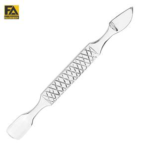 Empujador de cutículas de acero inoxidable y empujador de uñas con extremo de gubia de 6mm y removedor de pterigión, segundo extremo para la eliminación de piel muerta - Product Image 1