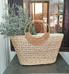 Nice Water Hyacinth Rattan Lady Style <b>Bag</b> with Comfortable <b>Fabric</b> Inside Features Stylish Handles - Product Image 1