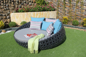 Unique Design Round Sunbed for Outdoor Furniture - Product Image 4