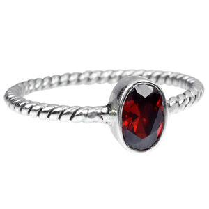 Anillo de plata de primera ley con forma ovalada para mujer, sortija, plata esterlina 925, granate rojo - Product Image 1
