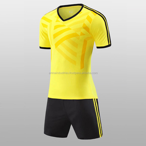 Precio barato uniformes de fútbol de alta calidad - Product Image 1