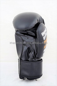 Gants de boxe avec logo personnalisés conçus en gros Gants de sac d'entraînement noirs lourds avec logo imprimé personnalisé - Product Image 6