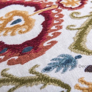 Housse de coussin brodée, coussin d'extérieur décoratif, conception kt, fait à la main, vente en gros, - Product Image 3