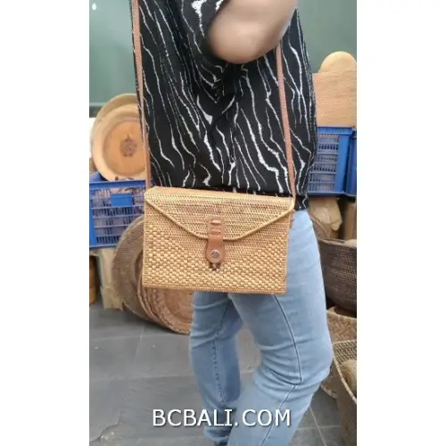 hand woven rattan handmade bag natural sequare rectangle long handle leather