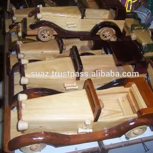 Artisanat en bois, voiture en bois, pièce de décoration de voiture en bois, modèle de petite voiture en bois - Product Image 1