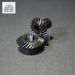 Couronne et pignon en spirale personnalisés pour pièces de débroussailleuse - Product Image 1