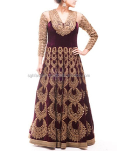 Zari Work Anarkali Dress Vêtements de mariée indiens avec des influences pakistanaises élégantes - Product Image 1