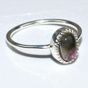 Lovely <b>Green</b>_Pink Shape Oval Bezel 925 Sterling Silver Ring 925 Indian Silver Jewels Exclusive Designs Silver <b>Jewelry</b> - Product Image 1