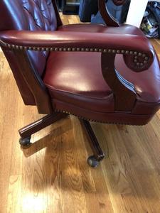 Exécutif Tête de Clou Bordeaux Cuir Bras Roulant Bureau Chaise D'aile/Exécutif en cuir chaise de bureau - Product Image 4