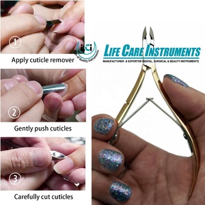 ที่ตัดหนังกำพร้าแบบมืออาชีพ สีทอง คมพิเศษ ผลิตจากเหล็กกล้าไร้สนิมญี่ปุ่น โดย Life Care Instr. - Product Image 2