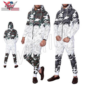 Nouvelle conception avec une qualité supérieure dans différents styles et un matériau solide, vêtements de sport ajustés pour hommes, survêtement par Viky Industries - Product Image 6