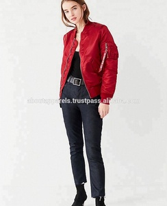 Chaqueta bomber de poliéster y seda satinada para mujer, diseño personalizado OEM, chaqueta Bomber de poliéster, nueva apariencia, color burdeos, 100% - Product Image 6