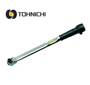 易于使用的汽车工具Tohnichi国产扭力扳手在日本，其他品牌也可用