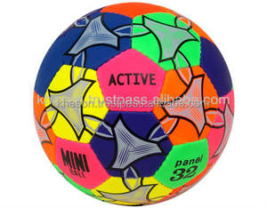 Ballon de football en cuir PU/PVC de haute qualité, logo personnalisé d'usine, ballons de football à prix réduit pour l'entraînement, achat promotionnel en ligne - Product Image 3